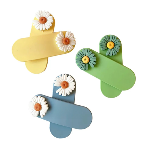 Daisy Hair Clips