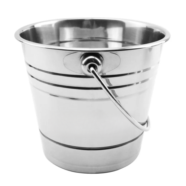 Ice bucket